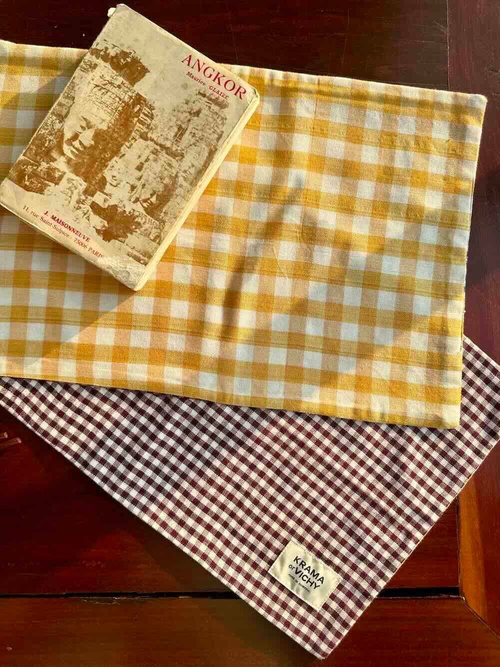 Krama Placemat (x4) in Black, handmade in Cambodia (view 2)